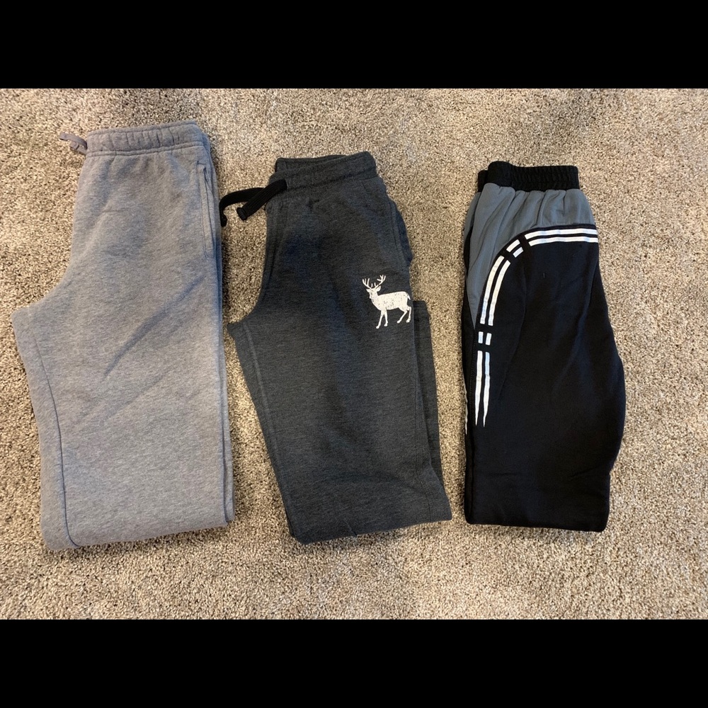 Boys sweat pants.